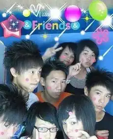 最新版的手机qq那功能赵日天表示服了,真的深刻的寻回旧回忆呀.......