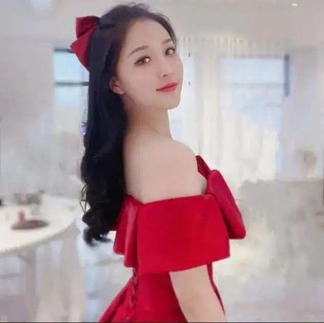 巅峰之战口才12强巡礼,道具小王子混血美女篮球少女太炸了