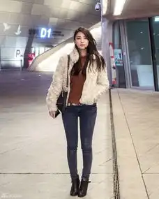 韩国美女设计师爆红容颜清丽胸前雄伟组图