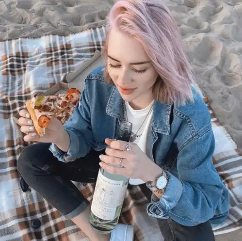 欧美热短发,绚丽染发潮翻天