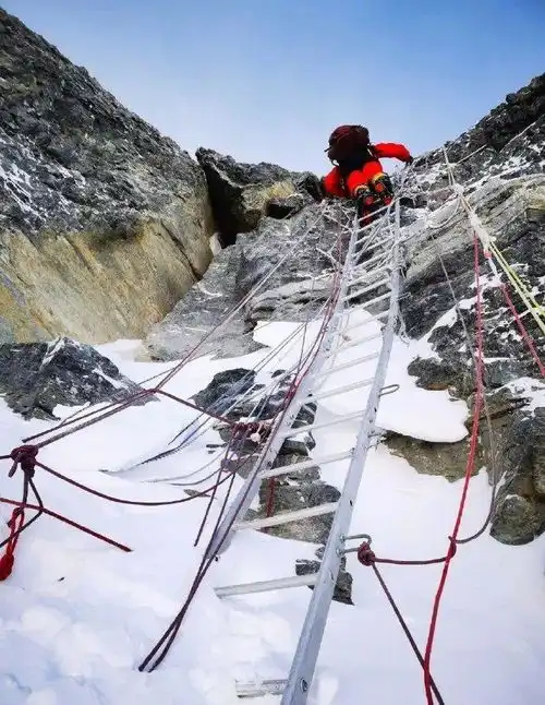 登顶了攀登者为您讲述中国登山队冲刺世界第一高峰的故事