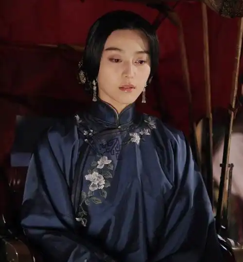 范冰冰时来运转,主演作品深夜播出,镜头一刀未剪