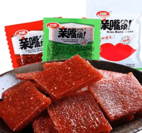 最伤牙齿的4种零食,槟榔不算啥,全吃过的,牙不仅黄还难看