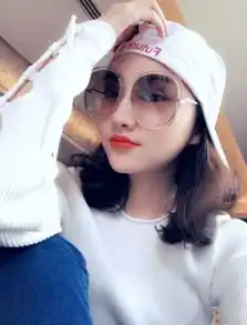 景甜晒墨镜潮范儿自拍求解拍照新姿势图