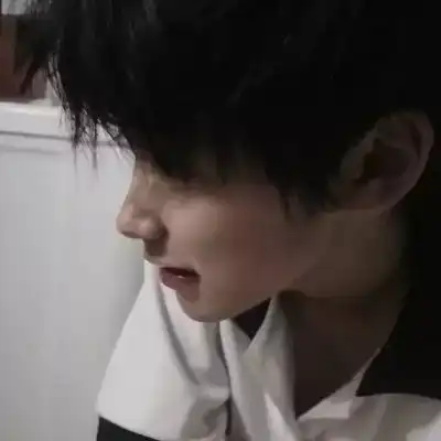 ins风头像清冷真人头像
