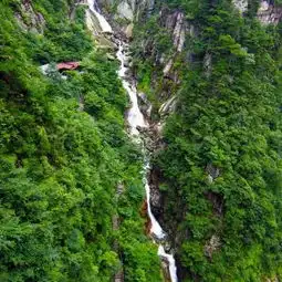 杭州龙井峡漂流攻略,龙井峡漂流门票游玩攻略地址图片门票价格