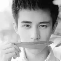 好看的清纯男生黑白头像图片微信头像图片大全