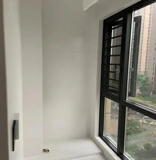 越来越多人阳台不贴瓷砖了是真的不好吗原因很现实