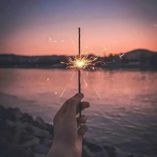 至少我可以陪着你