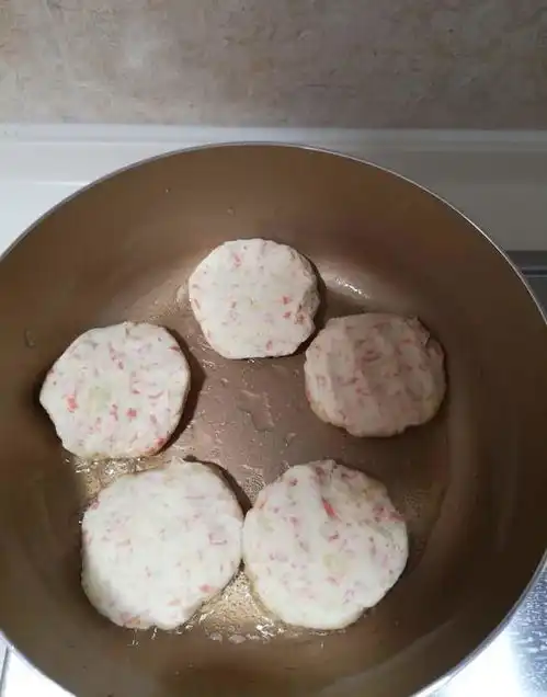 它是地下苹果,外国人眼中重要的粮食,国内产量高当作蔬菜吃