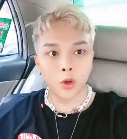 小猪先生修改快手简介,强调自己是单身,不怕韩安冉生气吗