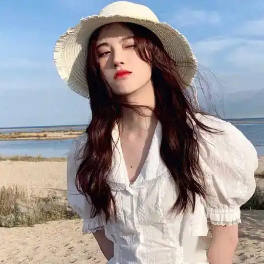 只要穿上泡泡袖,走到哪儿都是女团舞台