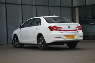比亚迪秦ev300和e5电动车上市