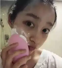 用手洗脸10次,也不如用它洗一次干净