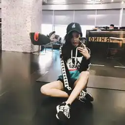中国有嘻哈第五期,hiphopman结局大反转,制作人公演嗨翻全场
