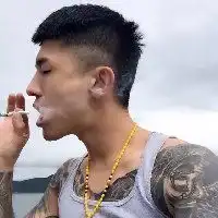 兄弟挺你你的才艺给带来的快乐不瞎的都能看见石头是朵花儿加油