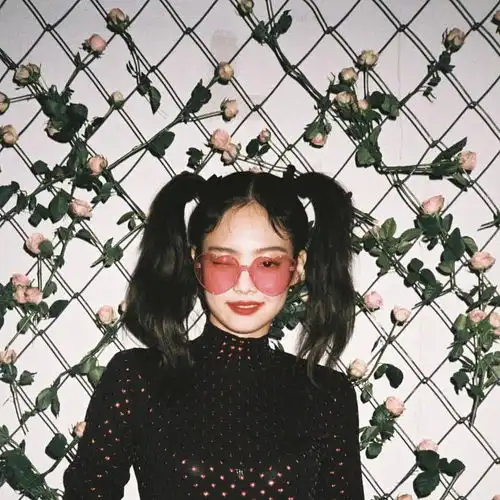 一些超适合当头像的妮妮