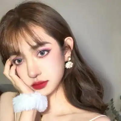 最火最潮女生头像不火不潮的也不分享