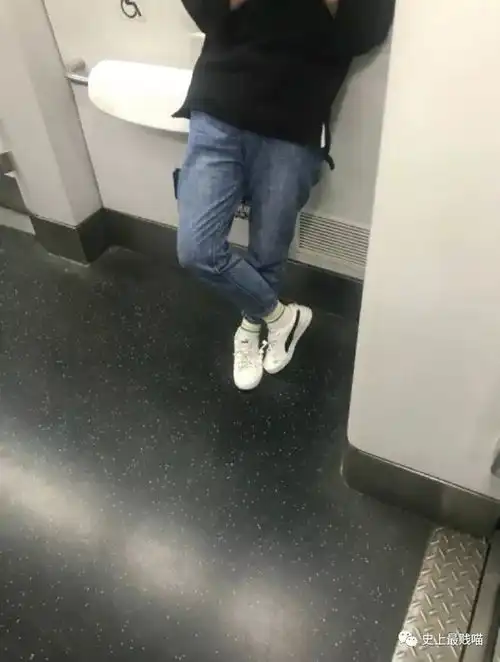 隐藏在民间的金字招牌这到底应该横着还是竖着读