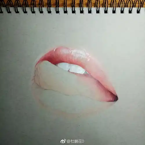 教你画性感大红唇