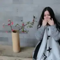 单纯的只想好好的活着女生头像