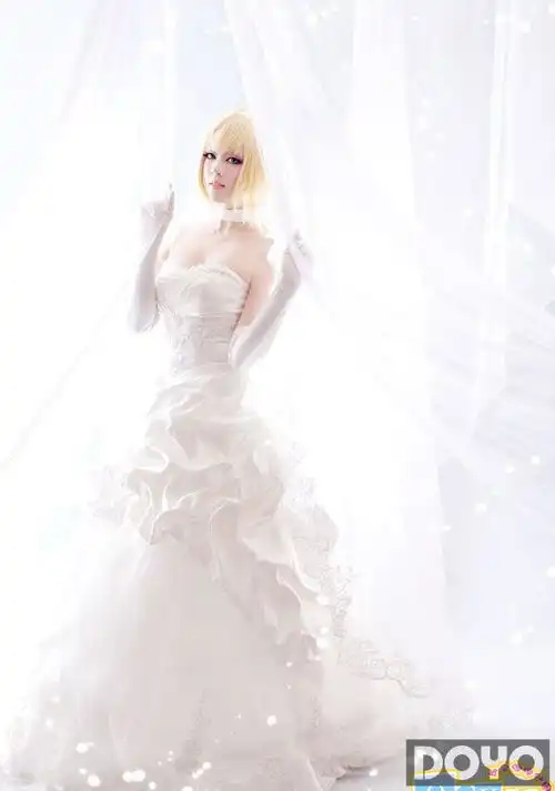高度还原ff女神尤娜雷霆及花嫁saber精美cos
