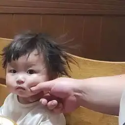 她长了一张屁股脸,拍照却萌哭百万人韩国小萝莉让你看完又想生女儿了