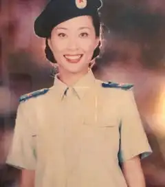 曾5次登上春晚舞台,后丈夫去世的得抑郁症,今携女再婚终获幸福