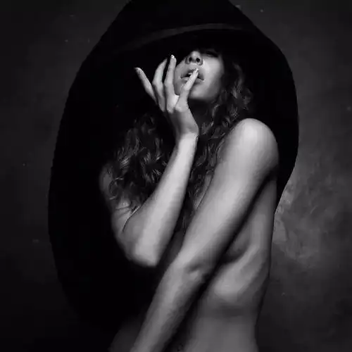 极品写真,现代黑白摄影大师彼得库尔森罕见的彩色人像