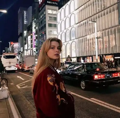 有没有好看的单身酷酷的微信女头像