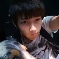 稚嫩小帅哥qq男生头像回忆过去的童年