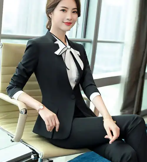 广州增城修身量身西服定制低价促销好品果断到佳增服饰定制口碑好