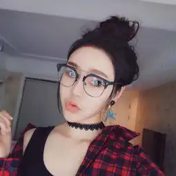 墨镜自拍