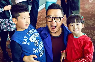 石头与妈妈合影曝光