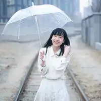 清新亮丽的文艺青年头像唯美好看的2b青年头像