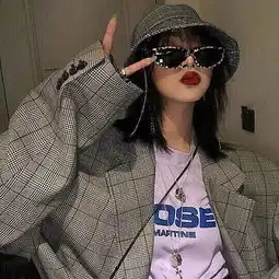 穿着西装撩妹是一种什么样的体验