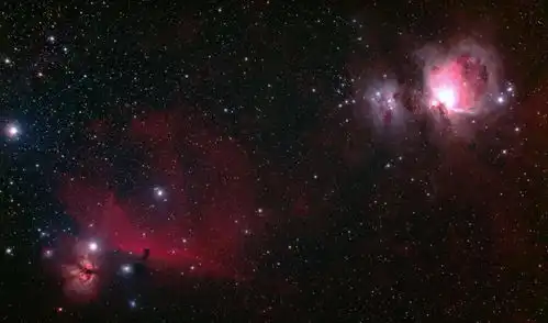 大年三十,乐一宿,看看春晚,望望星空