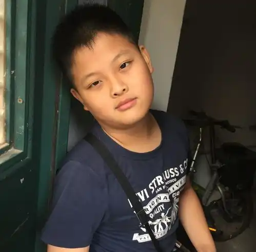 00后孩子6岁起被妈妈逼着写诗,9岁出诗集,诗作水平到底如何