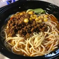饿吆柒的豌豆杂酱面好不好吃用户评价口味怎么样上海美食豌豆杂酱面实拍图片大众点评