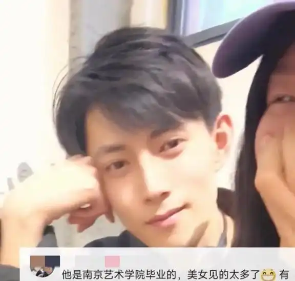 后续来了,女子晒在一起结婚生子12年老公帅气容颜,网友气炸了