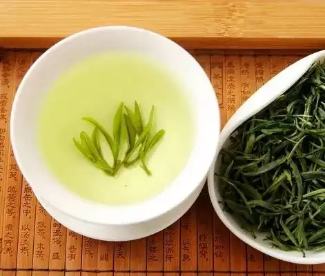夏日茶系保养品,带你遇见水分新世界