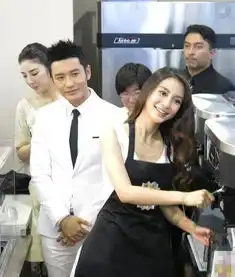 黄晓明家态度差价格贵,面临倒闭唯独薛之谦家价格便宜味道好