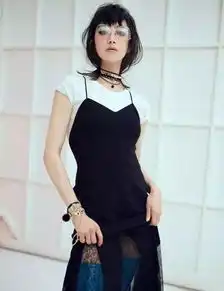 杨幂angelababy范冰冰半个娱乐圈的人都在抢着买他的墨镜,他却偷偷做了一支口红