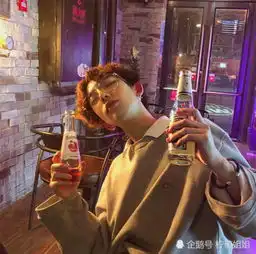 男生最看不上3种女生,自我感觉良好,却成了别人眼中的笑话