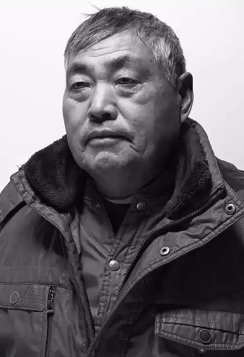这么多人给你做模特,要不要得