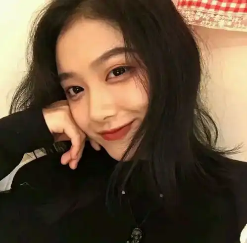 头像故事很短,爱而不得