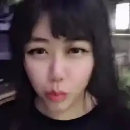 乔碧萝殿下2次被封杀,不甘心晒真人美照,网友笑了小哥哥快来