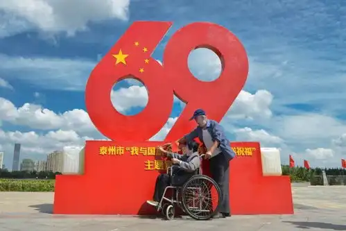太靓了这组照片出自泰州8位摄影家之手,10月10日前,他们都会免费帮你拍