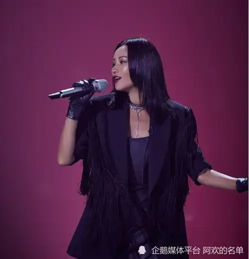 第一超模瞿颖纵横娱乐圈30年,敢爱敢恨不纠结