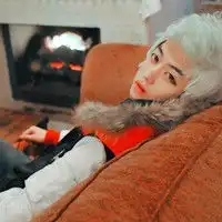 很有范的优雅男生头像